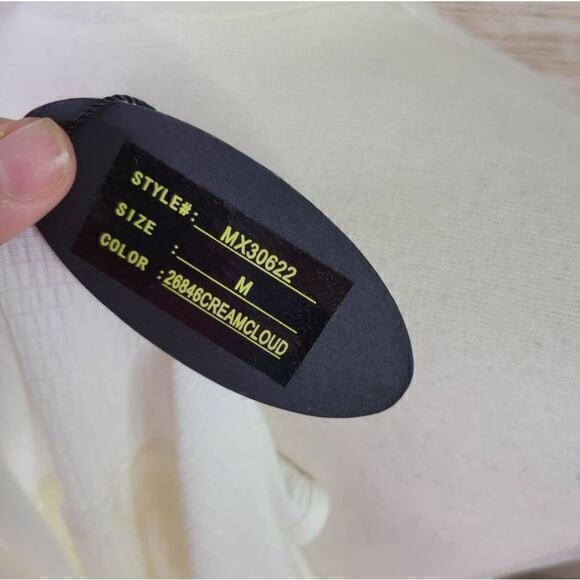 NWT Cupio Tiered Lace Ivory Cream V Neck Tank Top Medium - Picture 5 of 5